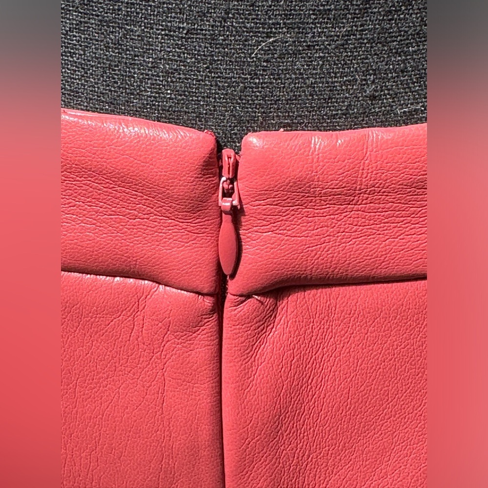 Wilfred faux leather hot pink coral skirt size 8 - Picture 7 of 9
